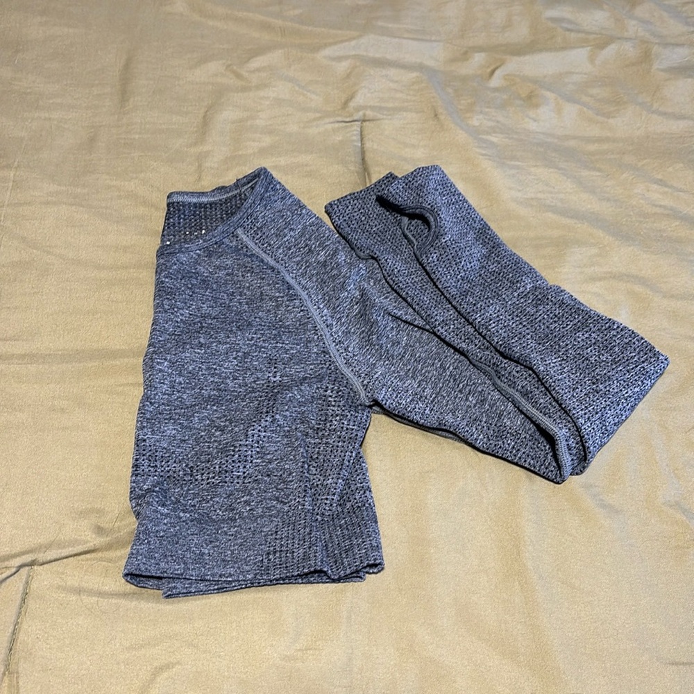 Cropped workout top